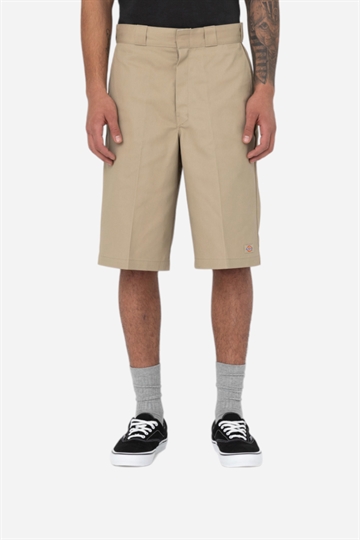 Dickies 13 In Multi Pocket Shorts - Khaki